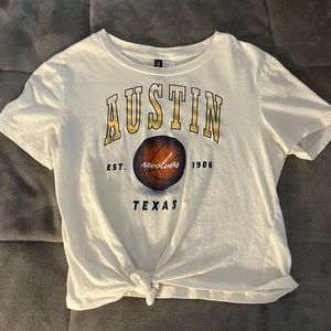 Brand: H&M Size: Xs Color: white with colored pattern